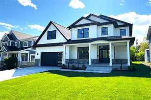 1326 N Race Ave, Arlington Heights, IL 60004 - Photo 2