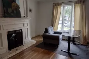 9427 S St Louis Ave, Evergreen Park, IL 60805 - Photo 2