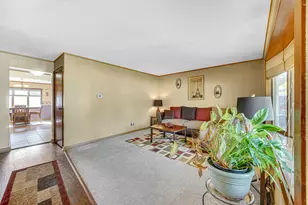 3109 190th St, Lansing, IL 60438 - Photo 6