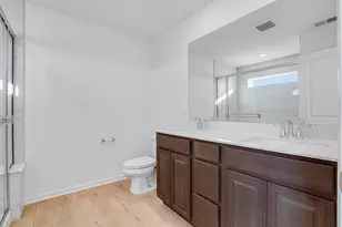 357 Red Oak Cir, Volo, IL 60020 - Photo 12