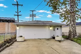 [Address not provided], Dolton, IL 60419 - Photo 32