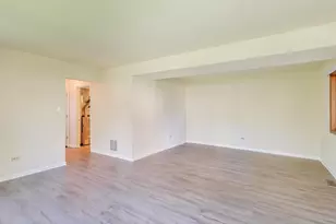 9260 Windsor Pkwy, Tinley Park, IL 60487 - Photo 20