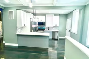 7042 S Eberhart Ave, Chicago, IL 60637 - Photo 14