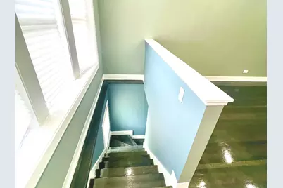 7042 S Eberhart Avenue, Chicago, IL 60637 - Photo 12