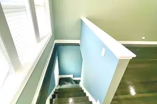 7042 S Eberhart Ave, Chicago, IL 60637 - Photo 12