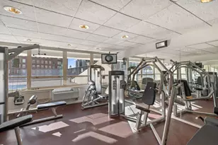 111 E Chestnut St, Chicago, IL 60611 - Photo 20