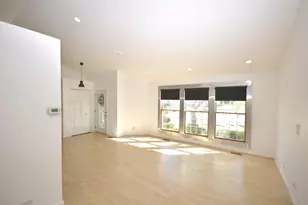 1644 Stockton Ln, Crystal Lake, IL 60014 - Photo 6