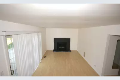 1644 Stockton Lane, Crystal Lake, IL 60014 - Photo 10