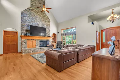 114 Riverview Court, Oswego, IL 60543 - Photo 14