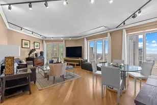 950 N Michigan Ave, Chicago, IL 60611 - Photo 4