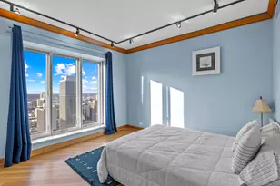950 N Michigan Ave, Chicago, IL 60611 - Photo 22