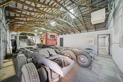 3001 E End Avenue, South Chicago Heights, IL 60411 - Photo 8