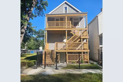 8509 S Brandon Avenue #Gardn, Chicago, IL 60617 - Photo 1