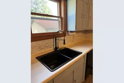 405 N Church Street, Princeton, IL 61356 - Photo 8