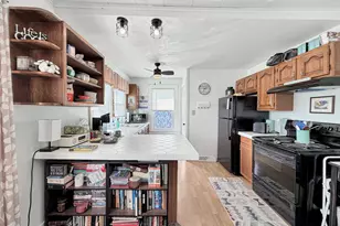 1902 Chicago Ave, Savanna, IL 61074 - Photo 6