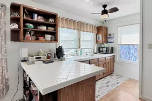 1902 Chicago Ave, Savanna, IL 61074 - Photo 12