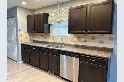 22 Alex Court, Oswego, IL 60543 - Photo 4