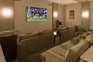 255 N Addison Ave, Elmhurst, IL 60126 - Photo 16