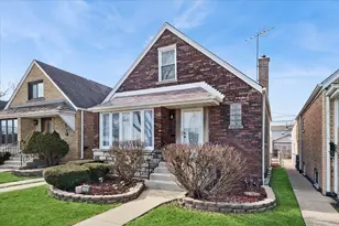 5152 S Lawler St, Chicago, IL 60638 - Photo 1