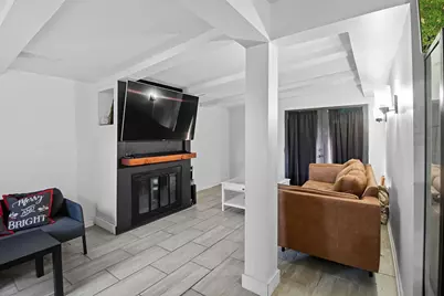 6611 W 83rd Street, Burbank, IL 60459 - Photo 24