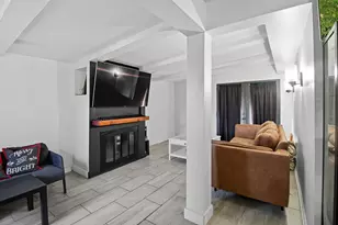 6611 W 83rd St, Burbank, IL 60459 - Photo 24