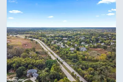 6421 Collier Circle, Long Grove, IL 60047 - Photo 2