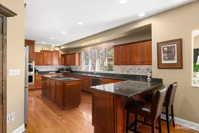 982 Jennifer Court, Sugar Grove, IL 60554 - Photo 12