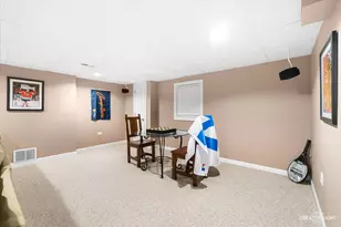 982 Jennifer Ct, Sugar Grove, IL 60554 - Photo 32