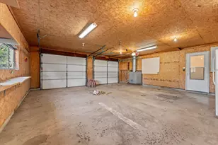 211 S Main St, Argenta, IL 62501 - Photo 22