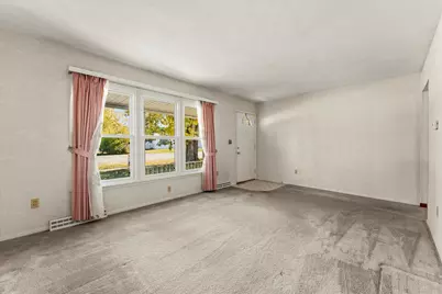 211 S Main Street, Argenta, IL 62501 - Photo 8