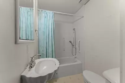 211 S Main Street, Argenta, IL 62501 - Photo 18