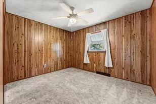 211 S Main St, Argenta, IL 62501 - Photo 20