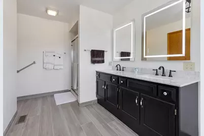 14N515 Highland Avenue, Elgin, IL 60124 - Photo 14