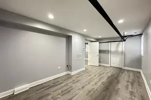 1224 W Rosemont Ave, Chicago, IL 60660 - Photo 16