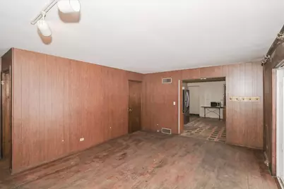 1326 Summit Drive, Schaumburg, IL 60193 - Photo 14