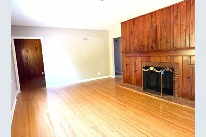 704 E 9th Street, Lockport, IL 60441 - Photo 12