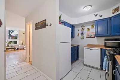 1578 Woodland Avenue #D, Des Plaines, IL 60016 - Photo 6