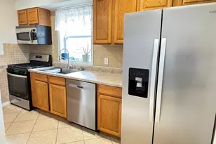 2224 N 75th Ct, Elmwood Park, IL 60707 - Photo 2