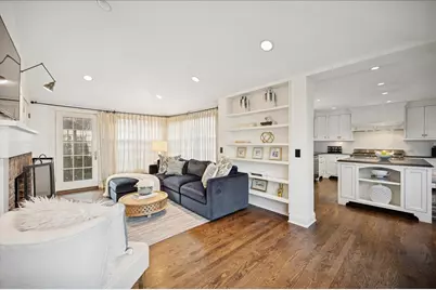 [Address not provided], Wilmette, IL 60091 - Photo 16