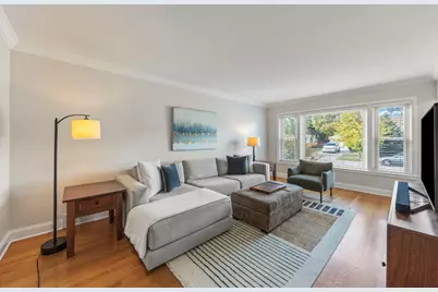 [Address not provided], Oak Lawn, IL 60453 - Photo 4