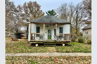 117 W South Street, Cerro Gordo, IL 61818 - Photo 2