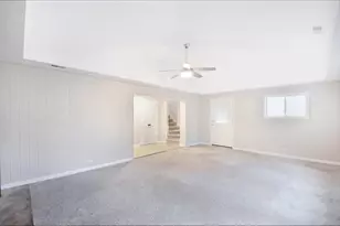 23519 N Field Rd, Lake Zurich, IL 60047 - Photo 8