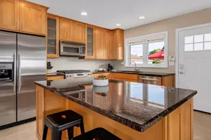 10913 Martindale Dr, Westchester, IL 60154 - Photo 8