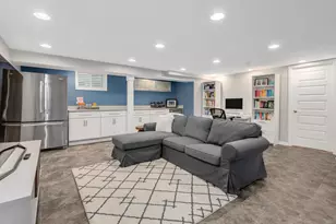 10913 Martindale Dr, Westchester, IL 60154 - Photo 14