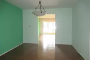 928 Woodland Dr, Wheeling, IL 60090 - Photo 6