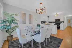 5349 N Meade Ave, Chicago, IL 60630 - Photo 14