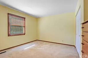 31 Troy St, Fox Lake, IL 60020 - Photo 12