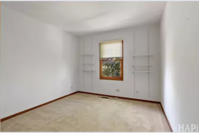 31 Troy Street, Fox Lake, IL 60020 - Photo 10