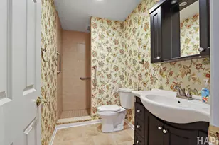 31 Troy St, Fox Lake, IL 60020 - Photo 14