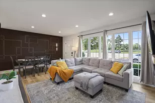 7125 Simpson St, Morton Grove, IL 60053 - Photo 4